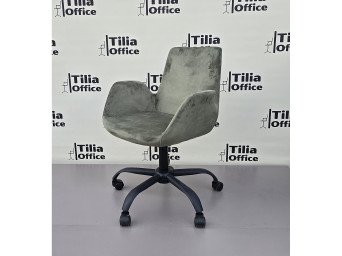 Maki Çalışma ve Çocuk Koltuğu Siyah Yonca Ayak Yeşil